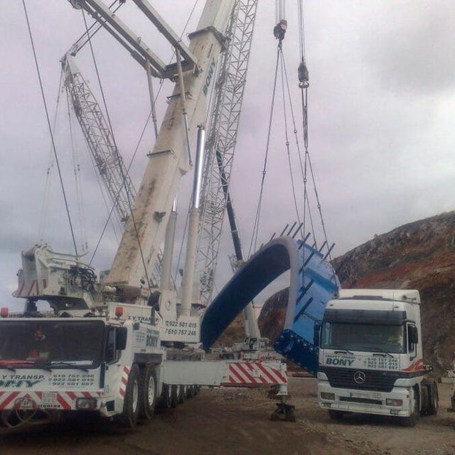 Grúas y Transportes Bony grúa 1