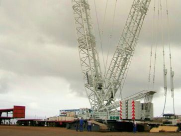 Grúas y Transportes Bony LIEBHERR LR 1400