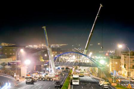 Grúas y Transportes Bony puente y grúas